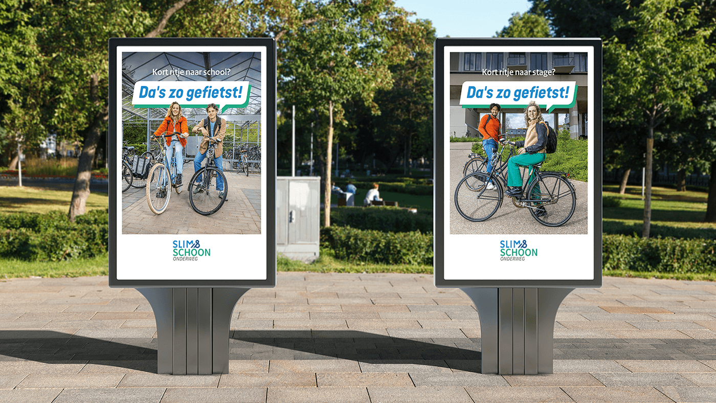 Twee displays met Da's zo gefietst